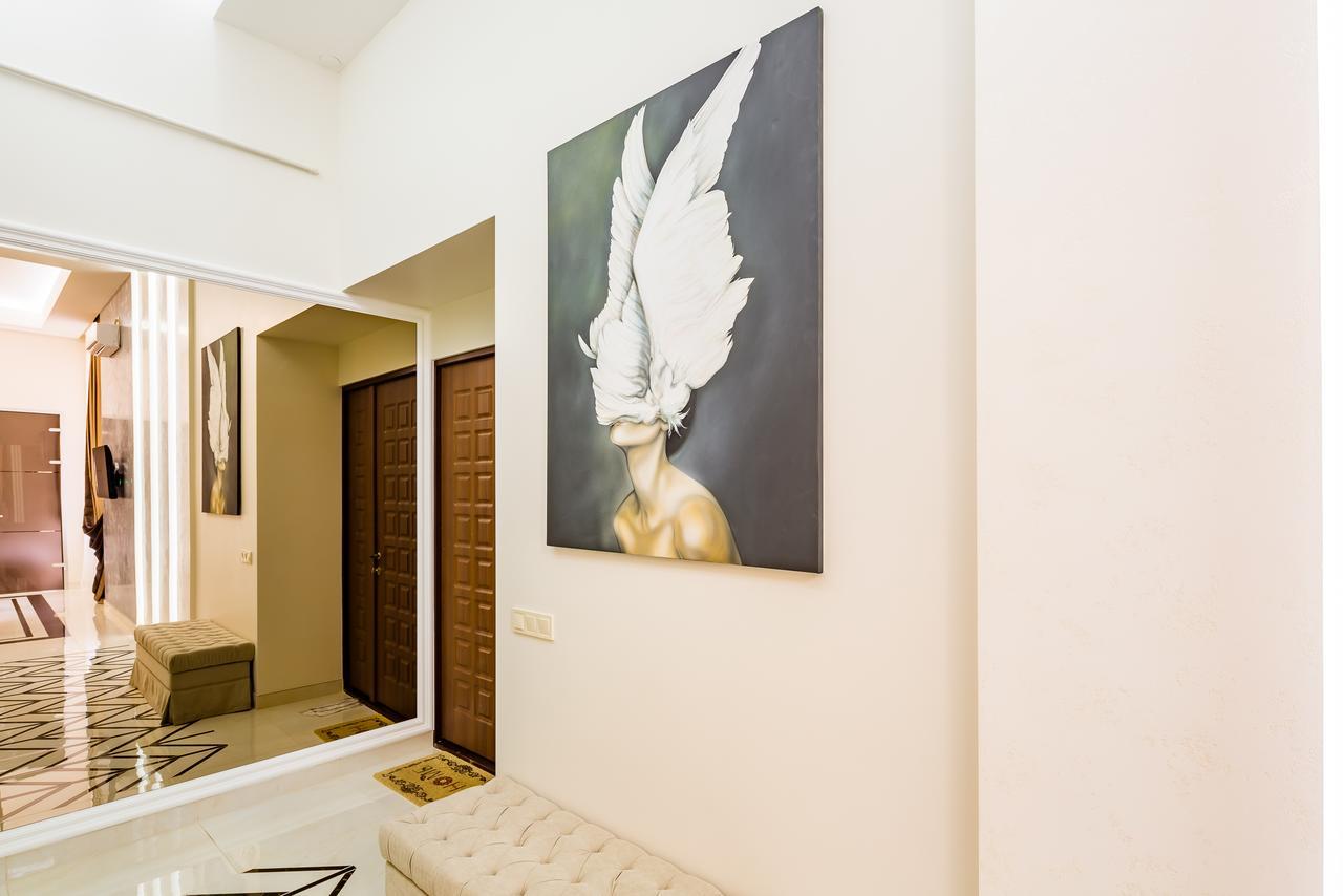 Leogrand Deluxe Apartments On Doroshenka 17 Lviv Exterior photo